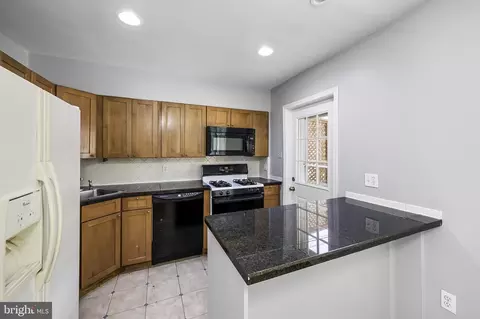 7220 Stratton Way, Baltimore, MD 21224 photo 8