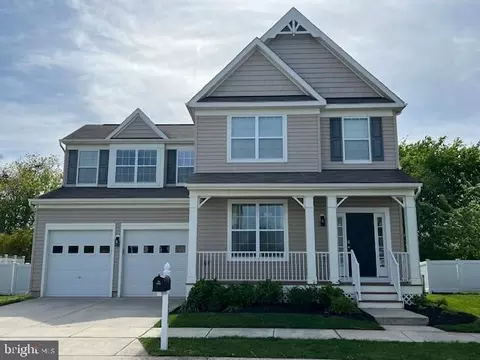8404 Stansbury Lake Dr, Dundalk, MD 21222