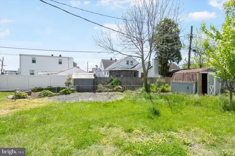 Exterior - 8221 Watersedge Rd, Dundalk, MD 21222 photo 10 of 11