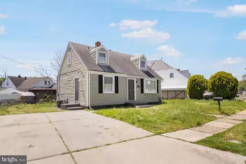 Exterior - 8221 Watersedge Rd, Dundalk, MD 21222 photo 8 of 11