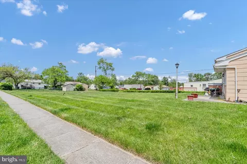 Exterior - 3200 Gartside Ave, Windsor Mill, MD 21244 photo 1 of 1