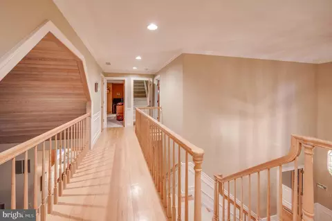 Entry Way - 14102 Phoenix Rd, Phoenix, MD 21131 photo 2 of 5