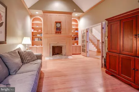 Living - 14102 Phoenix Rd, Phoenix, MD 21131 photo 4 of 13