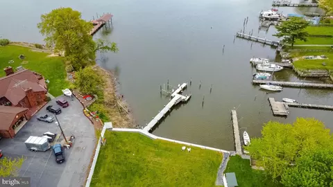 View/Area - 9001 Avenue A, Sparrows Point, MD 21219 photo 8 of 9