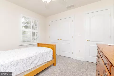 Bedroom - 9001 Avenue A, Sparrows Point, MD 21219 photo 2 of 9