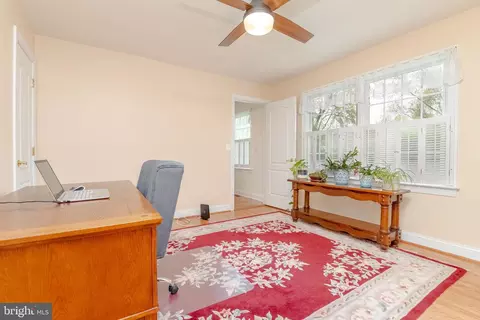 Dining - 9001 Avenue A, Sparrows Point, MD 21219 photo 4 of 5