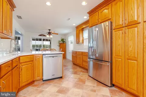 Kitchen - 9001 Avenue A, Sparrows Point, MD 21219 photo 3 of 4