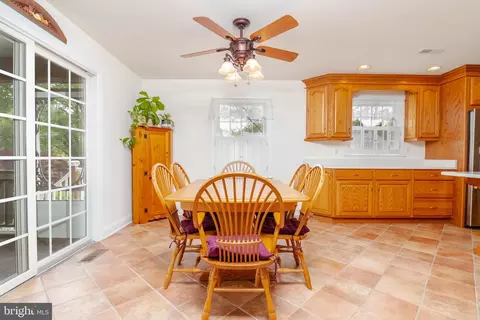 Dining - 9001 Avenue A, Sparrows Point, MD 21219 photo 2 of 5