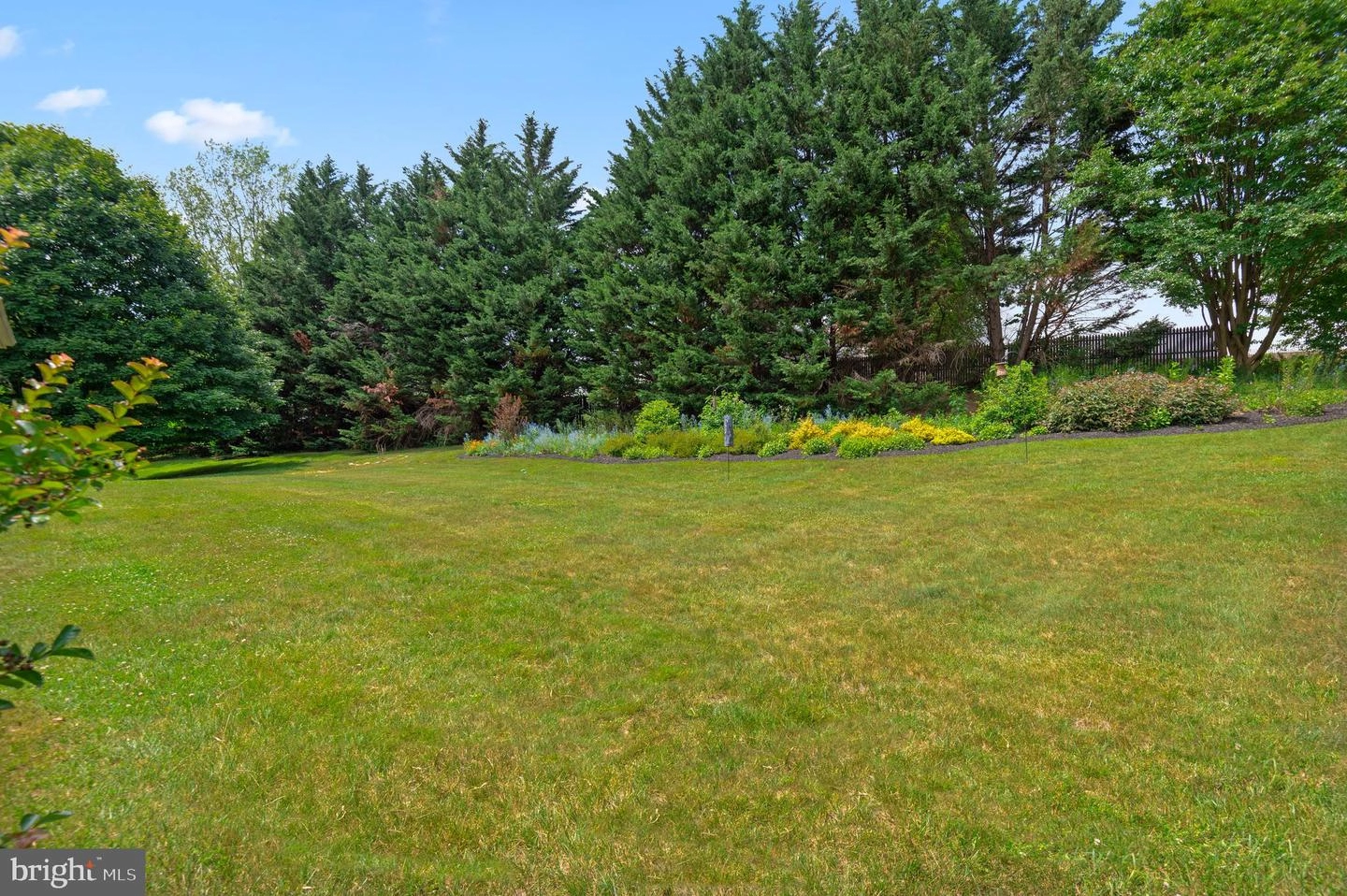 Exterior - 13312 Redcoat Ln, Phoenix, MD 21131 photo 6 of 9