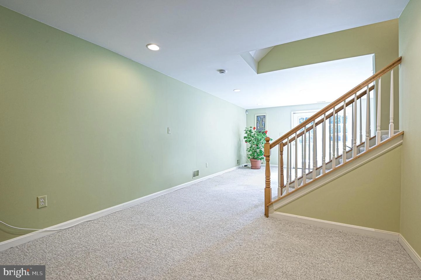 Living - 13312 Redcoat Ln, Phoenix, MD 21131 photo 4 of 4