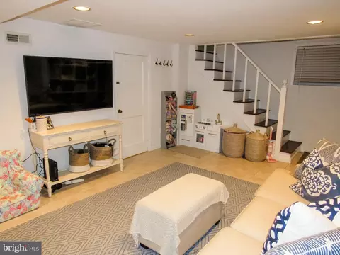 7201 Oxford Rd, Baltimore, MD 21212 photo 20