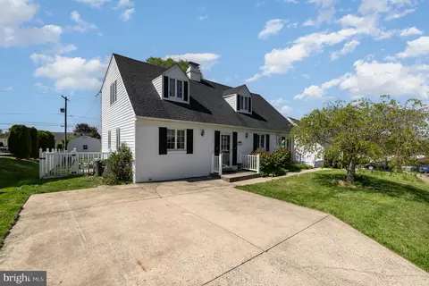 Exterior - 9627 Dundawan Rd, Nottingham, MD 21236 photo 4 of 11