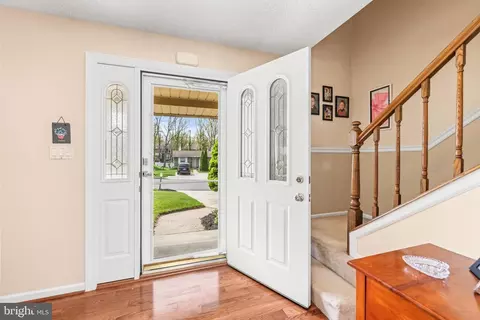 Entry Way - 4418 Macworth Pl, Nottingham, MD 21236 photo 2 of 3