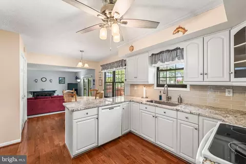 Kitchen - 4418 Macworth Pl, Nottingham, MD 21236 photo 2 of 3