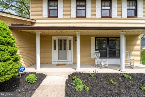 Exterior - 4418 Macworth Pl, Nottingham, MD 21236 photo 3 of 13