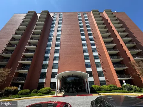 1 Smeton Pl #307, Towson, MD 21204