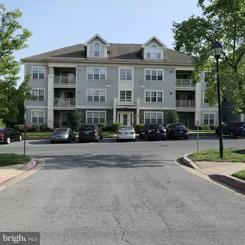 8807 Stone Ridge Cir #301, Pikesville, MD 21208