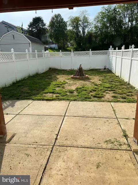 Exterior - 72 Windersal Ln, Parkville, MD 21234 photo 4 of 4