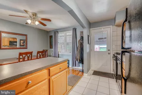 239 Endsleigh Ave, Middle River, MD 21220 photo 16