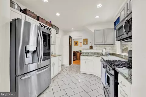 1012 Overbrook Rd, Idlewylde, MD 21239 photo 9