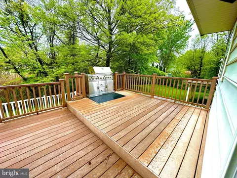 Exterior - 4413 Todd Point Ln, Sparrows Point, MD 21219 photo 3 of 11
