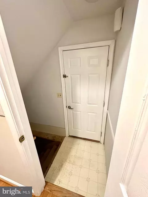 Entry Way - 4413 Todd Point Ln, Sparrows Point, MD 21219 photo 3 of 4