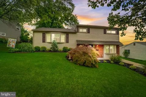 1003 Plover Dr, Halethorpe, MD 21227