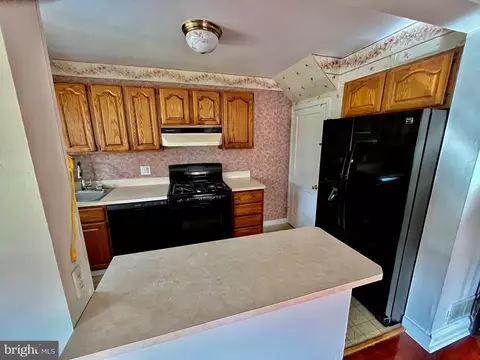 Kitchen - 2129 Vailthorn Rd, Middle River, MD 21220 photo 1 of 2