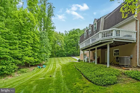 Exterior - 13804 Summer Hill Dr, Phoenix, MD 21131 photo 10 of 15