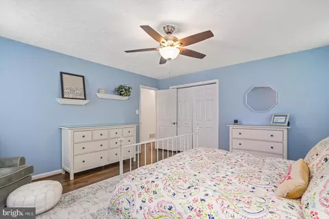 Bedroom - 13804 Summer Hill Dr, Phoenix, MD 21131 photo 6 of 9