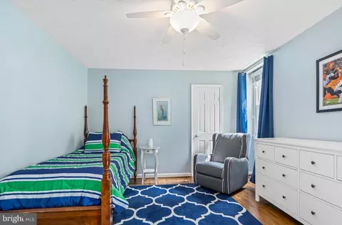 Bedroom - 13804 Summer Hill Dr, Phoenix, MD 21131 photo 4 of 9