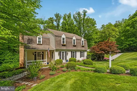 Exterior - 13804 Summer Hill Dr, Phoenix, MD 21131 photo 4 of 15