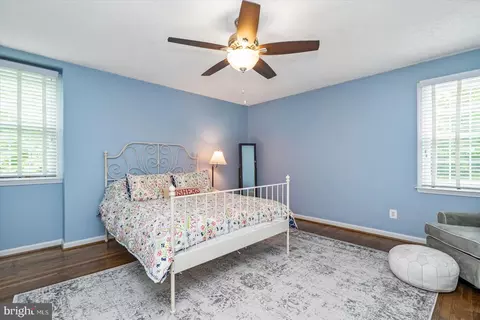 Bedroom - 13804 Summer Hill Dr, Phoenix, MD 21131 photo 7 of 9