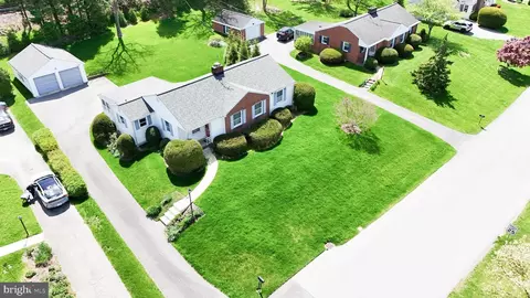 8121 Rider Ave, Towson, MD 21204