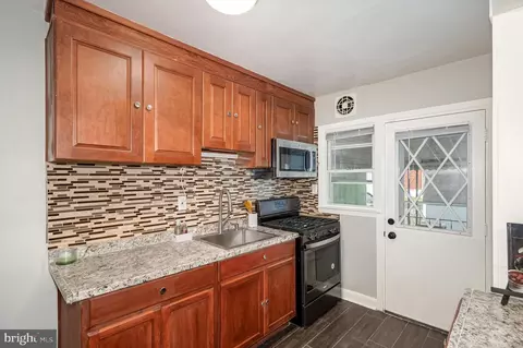 322 Dark Head Rd, Middle River, MD 21220 photo 10
