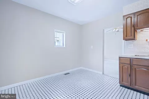 Entry Way - 1722 Selma Ave, Halethorpe, MD 21227 photo 6 of 13