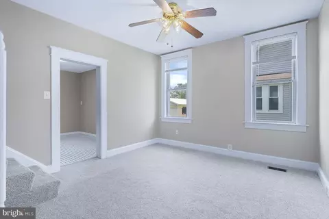 Living - 1722 Selma Ave, Halethorpe, MD 21227 photo 10 of 10