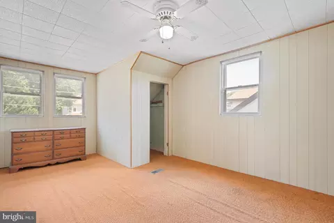 Bedroom - 1722 Selma Ave, Halethorpe, MD 21227 photo 4 of 9
