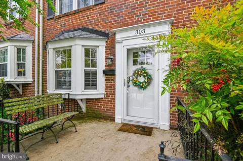 303 Stanmore Rd, Baltimore, MD 21212
