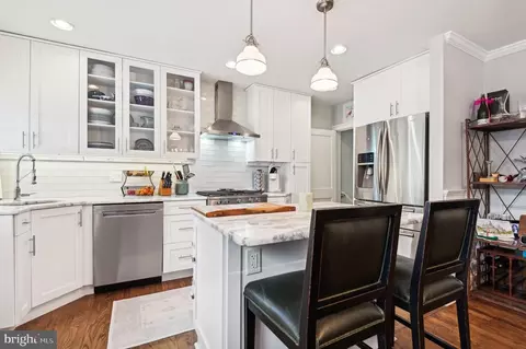 303 Stanmore Rd, Baltimore, MD 21212 photo 5