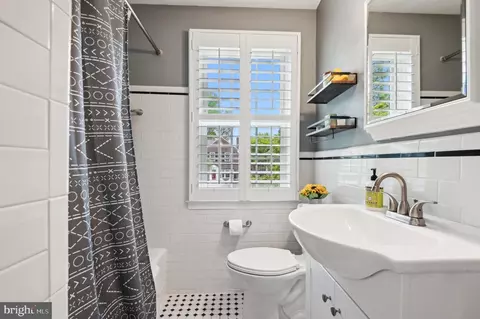 303 Stanmore Rd, Baltimore, MD 21212 photo 23