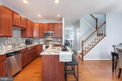 Kitchen - 828 Lowe Rd, Middle River, MD 21220 photo 4 of 4