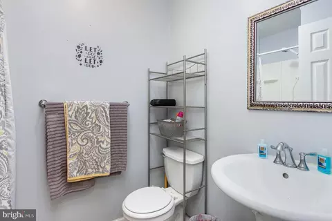 Bath - 828 Lowe Rd, Middle River, MD 21220 photo 1 of 2