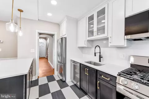 Kitchen - 204 Regester Ave, Baltimore, MD 21212 photo 4 of 7