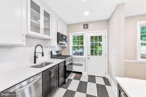 Kitchen - 204 Regester Ave, Baltimore, MD 21212 photo 5 of 7