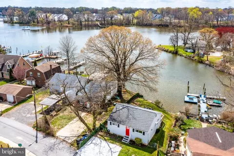 36 W Kingston Park Ln, Middle River, MD 21220