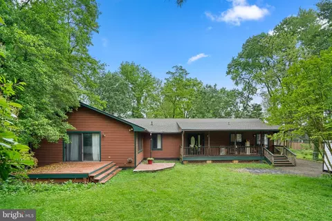 125 Newburg Ave, Catonsville, MD 21228