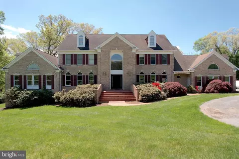 17 Brian Daniel Ct, Reisterstown, MD 21136