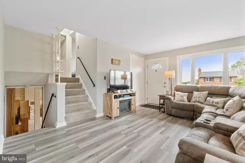 9214 Orbitan Rd, Parkville, MD 21234 photo 6