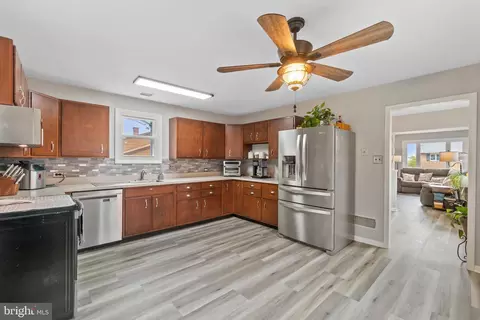 9214 Orbitan Rd, Parkville, MD 21234 photo 11